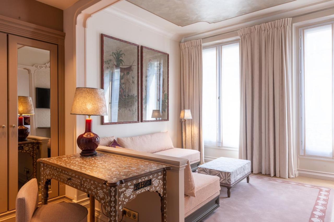 Hotel De Montesquieu Paris Eksteriør billede